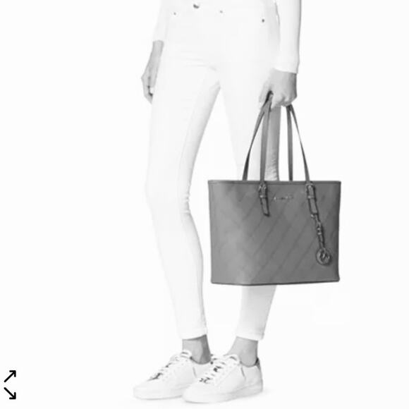 MICHAEL Michael Kors Jet Set Travel Quilted Saffiano Tote Grey Silver - Picture 16 of 16